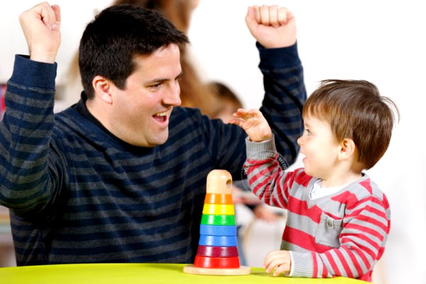 /media/k2/galleries/46905/happy-child-05