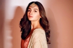 Alia Bhatt, Alia Bhatt next movie, alia bhatt continues to sign challenging roles, Takht