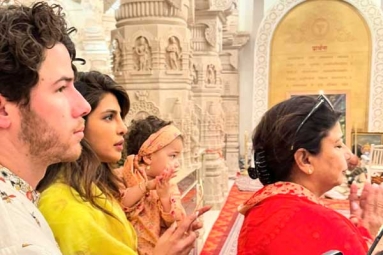 Priyanka Chopra with her family in Ayodhya