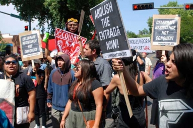 Reenactment of conquistador reclaiming Santa Fe will end