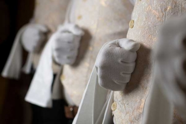 Indian Billionaire's Daughter Named UK's 'Posesh' Student Indian Billionaire's Daughter Named UK's 'Posesh' Student