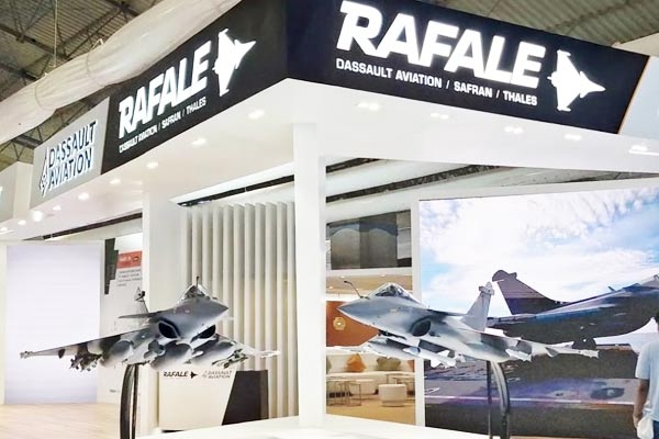 India and France Sign Rs 63,000 Cr Deal For 26 Rafale-M Jets