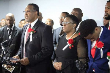 Botham Jean&#039;s Kin to Sue Amber Guyger, City of Dallas after Fatal Shooting