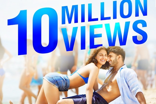 Befikre Trailer crosses 10 Million Views